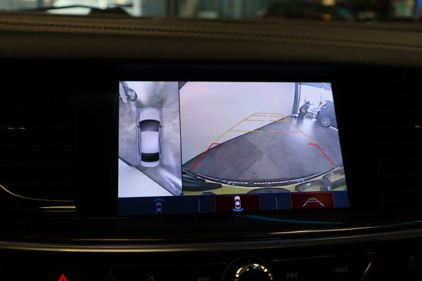 Opel Insignia Grand Sport 1.6 Turbo Exclusive Cruise/Climate open dak Automaat 200PK NAP!