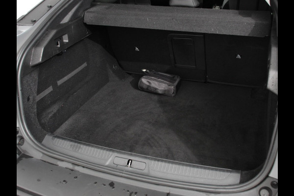 Peugeot 408 1.2 PureTech Allure Pack 130 EAT8 | Comfort Pakket, Electrische stoelverstelling LV, stoelverwarming  Camera 360  Navigatie  Climate Control  Dab  Led Parkeer sensoren