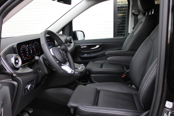 Mercedes-Benz V-Klasse 250d / DC / bj 2025 / 4-Matic / 1.700km!! / 2x Elec Schuifd / Burmester / Vol Opties / NIEUW!!