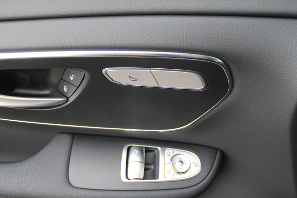 Mercedes-Benz V-Klasse 250d / DC / bj 2025 / 4-Matic / 1.700km!! / 2x Elec Schuifd / Burmester / Vol Opties / NIEUW!!