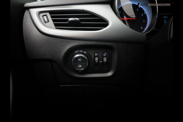 Opel Astra 1.2 Edition Sportive 100pk (APPLE CARPLAY,LED,PARKEERSENSOREN,CAMERA,CLIMATE,CRUISE,LANE ASSIST,TOPCONDITIE)