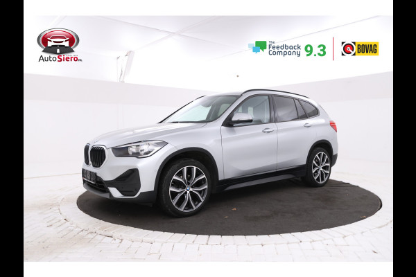 BMW X1 sDrive18d Automaat, Panorama dak, Navigatie