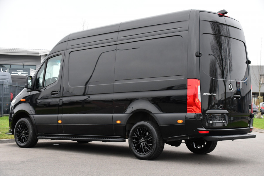 Mercedes-Benz Sprinter 317 1.9 CDI L2H2 RWD AMG Black Edition FACELIFT! Camera, Cruise, Carplay, LED, Multimedia, 170pk, NAVI, Automaat, Uniek!