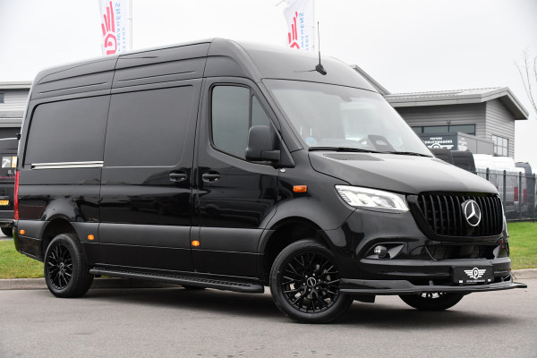 Mercedes-Benz Sprinter 317 1.9 CDI L2H2 RWD AMG Black Edition FACELIFT! Camera, Cruise, Carplay, LED, Multimedia, 170pk, NAVI, Automaat, Uniek!