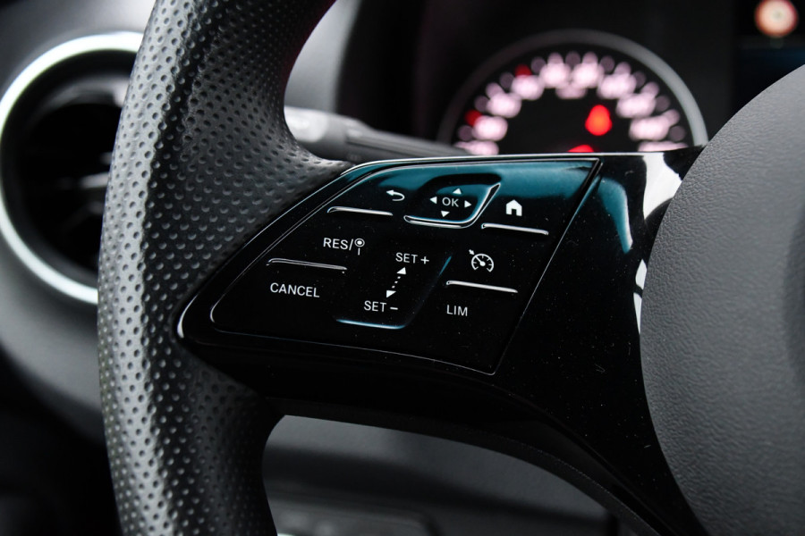 Mercedes-Benz Sprinter 317 1.9 CDI L2H2 RWD AMG Black Edition FACELIFT! Camera, Cruise, Carplay, LED, Multimedia, 170pk, NAVI, Automaat, Uniek!