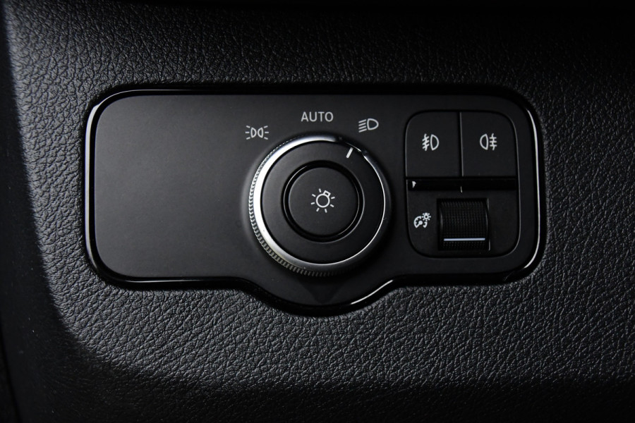 Mercedes-Benz Sprinter 317 1.9 CDI L2H2 RWD AMG Black Edition FACELIFT! Camera, Cruise, Carplay, LED, Multimedia, 170pk, NAVI, Automaat, Uniek!