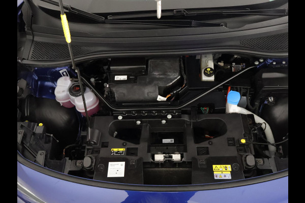 Volkswagen ID.4 Life Two-Tone 77 kWh 500 km actieradius | Navigatie | Parkeersensoren |