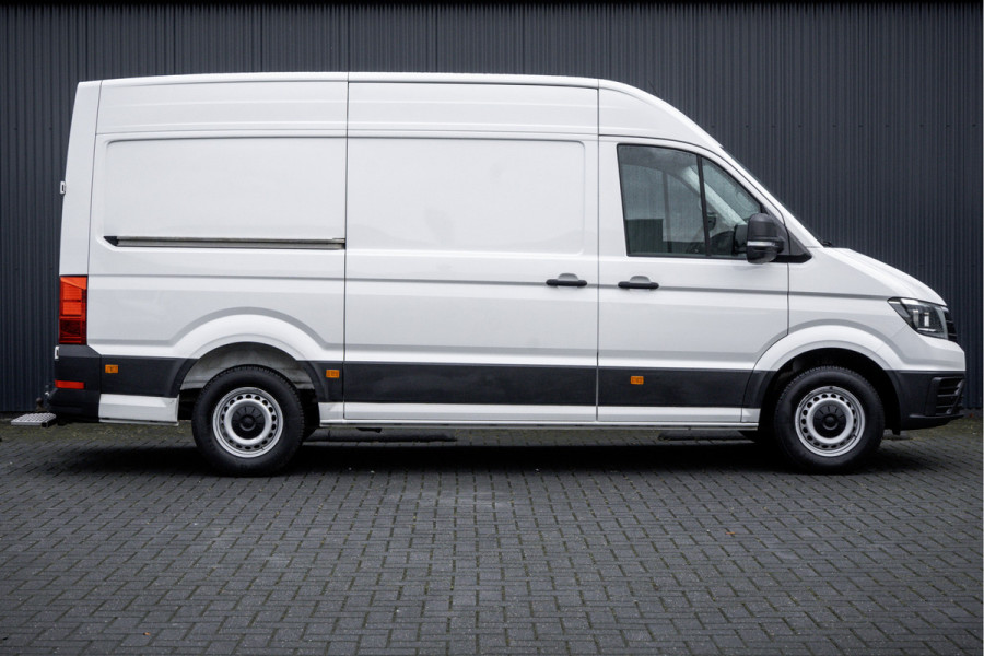 Volkswagen Crafter **2.0 TDI L3H2 | 140PK | Andriod&Carplay | Adapt.Cruise | Camera | Navi | 3-Zits | Trekhaak**