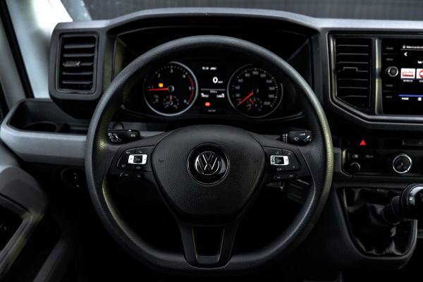 Volkswagen Crafter **2.0 TDI L3H2 | 140PK | Andriod&Carplay | Adapt.Cruise | Camera | Navi | 3-Zits | Trekhaak**