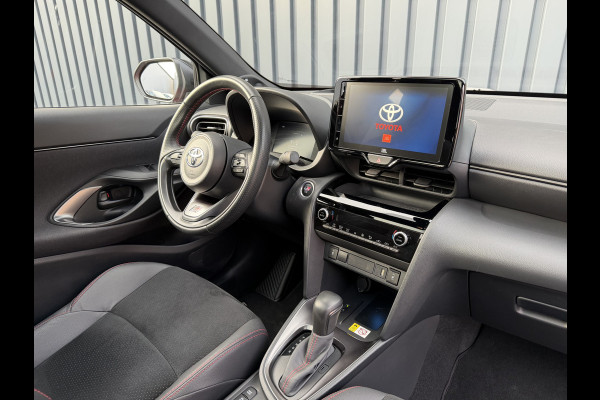 Toyota Yaris Cross 1.5 Hybrid GR Sport | Afnm. Trekhaak | Pano dak | JBL | Rijklaar!!