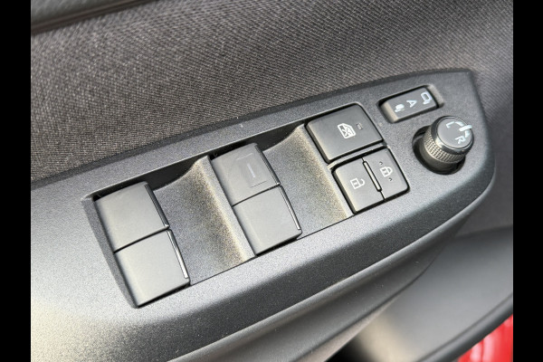 Toyota Yaris Cross 1.5 Hybrid GR Sport | Afnm. Trekhaak | Pano dak | JBL | Rijklaar!!