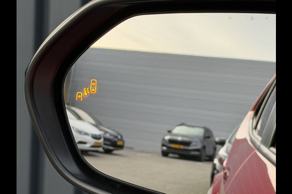 Toyota Yaris Cross 1.5 Hybrid GR Sport | Afnm. Trekhaak | Pano dak | JBL | Rijklaar!!