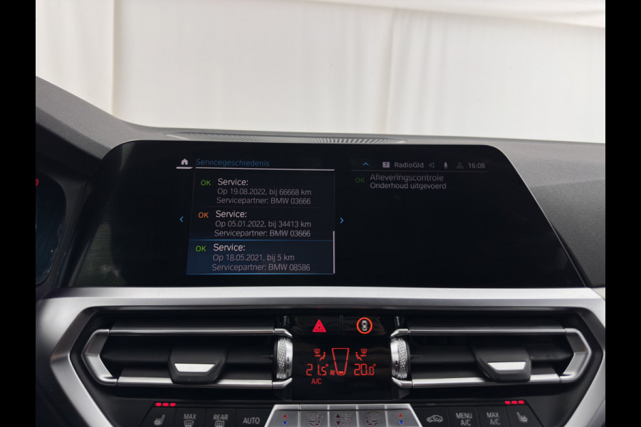 BMW 3 Serie Touring 320e M-Sportpack Business Edition Plus (Plug-In) (INCL-BTW) *PANO | LASER-LED | LEATHER | HEATED-SPORTSEATS | HARMAN/KARDON | VIRTUAL-COCKPIT | AMBIENT-LIGHT | NAVI-FULLMAP | DAB+ | 18''ALU*