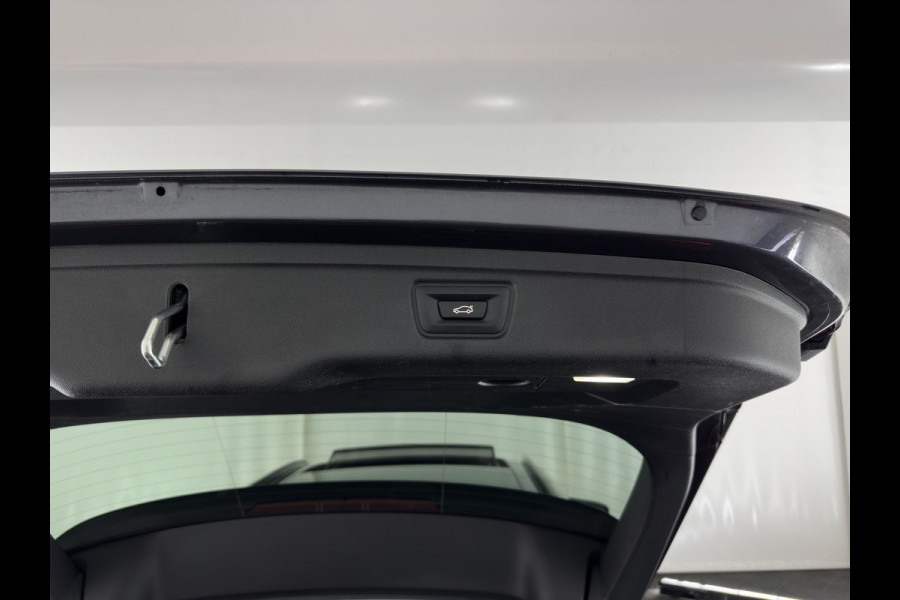 BMW 3 Serie Touring 320e M-Sportpack Business Edition Plus (Plug-In) (INCL-BTW) *PANO | LASER-LED | LEATHER | HEATED-SPORTSEATS | HARMAN/KARDON | VIRTUAL-COCKPIT | AMBIENT-LIGHT | NAVI-FULLMAP | DAB+ | 18''ALU*