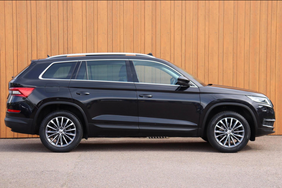 Škoda Kodiaq 1.5 TSI Business Edition org.NL schuifdak digitaal dashboard el.trekhaak adapt.cruise camera el.klep
