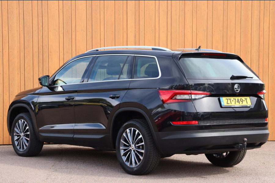 Škoda Kodiaq 1.5 TSI Business Edition org.NL schuifdak digitaal dashboard el.trekhaak adapt.cruise camera el.klep