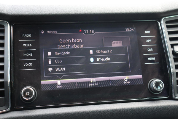 Škoda Kodiaq 1.5 TSI Business Edition org.NL schuifdak digitaal dashboard el.trekhaak adapt.cruise camera el.klep