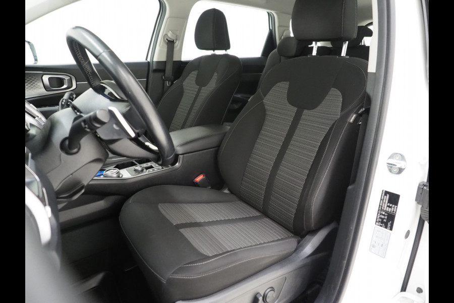 Kia Sorento 1.6 T-GDI Plug-in Hybrid 4WD 7p. | Camera | Adaptive Cruise | Trekhaak | Keyless | Dodehoekdetectie | Carplay