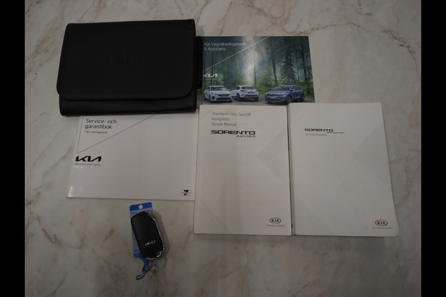 Kia Sorento 1.6 T-GDI Plug-in Hybrid 4WD 7p. | Camera | Adaptive Cruise | Trekhaak | Keyless | Dodehoekdetectie | Carplay