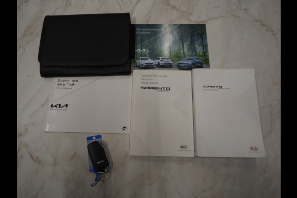 Kia Sorento 1.6 T-GDI Plug-in Hybrid 4WD 7p. | Camera | Adaptive Cruise | Trekhaak | Keyless | Dodehoekdetectie | Carplay