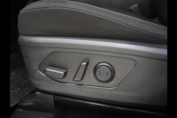Kia Sorento 1.6 T-GDI Plug-in Hybrid 4WD 7p. | Camera | Adaptive Cruise | Trekhaak | Keyless | Dodehoekdetectie | Carplay