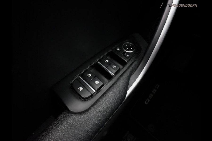 Kia Ceed Sportswagon 1.4 T-GDi DynamicPlusLine (STUURVERWARMING,ADAPTIVE CRUISE,APPLE CARPLAY,CLIMATE,LANE ASSIST,TOPCONDITIE)