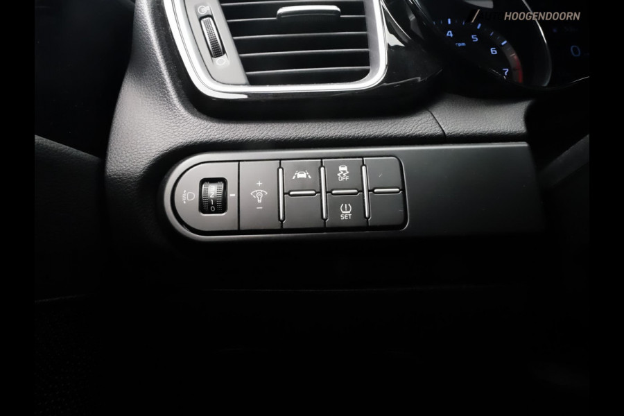 Kia Ceed Sportswagon 1.4 T-GDi DynamicPlusLine (STUURVERWARMING,ADAPTIVE CRUISE,APPLE CARPLAY,CLIMATE,LANE ASSIST,TOPCONDITIE)