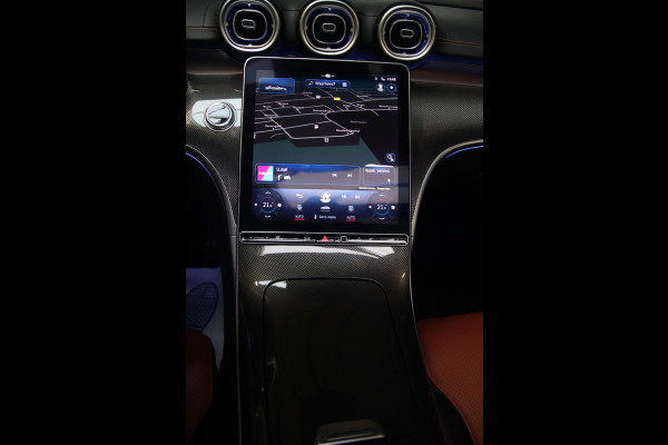 Mercedes-Benz C-Klasse 200 AMG PANO-BURMESTER-MEMORY-HUD-360