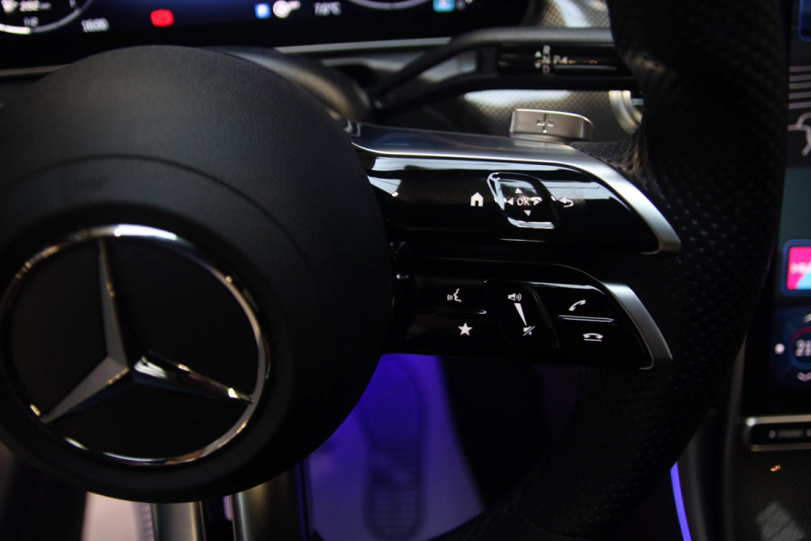 Mercedes-Benz C-Klasse 200 AMG PANO-BURMESTER-MEMORY-HUD-360