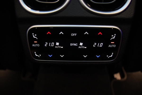 Mercedes-Benz C-Klasse 200 AMG PANO-BURMESTER-MEMORY-HUD-360