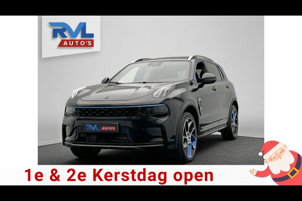 Lynk & Co 01 1.5 261PK Plug-in Hybrid *ZWARTE HEMEL* 360° Camera Pano/dak Apple/Carplay Adaptive/Cruise
