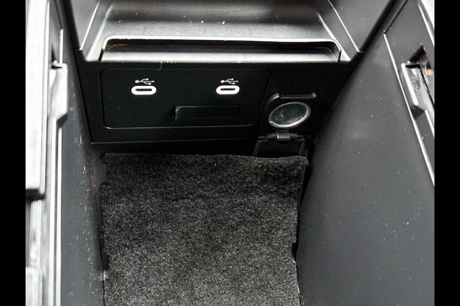 Mazda CX-30 2.0 e-SkyActiv-G M Hybrid TWO TONE Nagisa HEAD-UP | BOSE | EL.VERST.STOEL