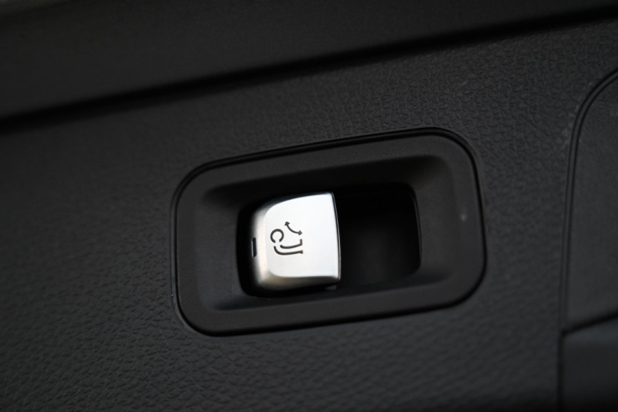 Mercedes-Benz GLC AMG 63 4MATIC+ - Distronic Pro - Burmester - Memory - Panoramadak - Trekhaak - Nappaleder -