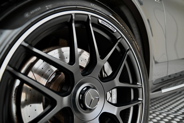 Mercedes-Benz GLC AMG 63 4MATIC+ - Distronic Pro - Burmester - Memory - Panoramadak - Trekhaak - Nappaleder -