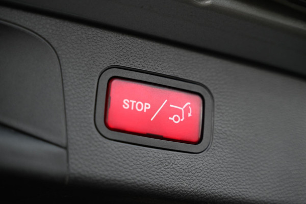 Mercedes-Benz GLC AMG 63 4MATIC+ - Distronic Pro - Burmester - Memory - Panoramadak - Trekhaak - Nappaleder -