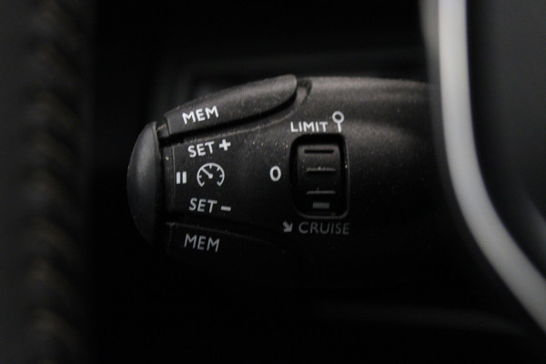 Peugeot 5008 1.2 PureTech Active |Navi|