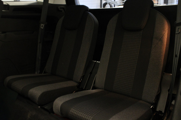 Peugeot 5008 1.2 PureTech Active |Navi|