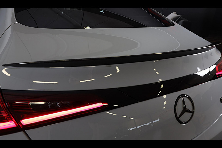 Mercedes-Benz CLE Coupé AMG 53 4MATIC+ / Performance Stoelen / Acc / Carbon Pakket / Memory / Burmester / Head Up / Pano / 360 Cam