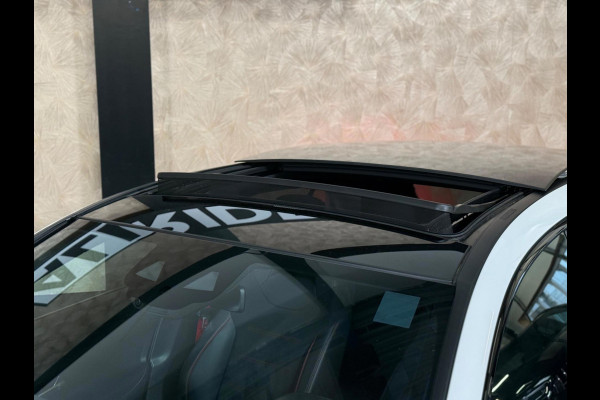 Mercedes-Benz A-Klasse AMG 35 4MATIC Edition 1 | pano | Memory | Multibeam | 360 camera | Keyless | Sfeerverlichting | DAB