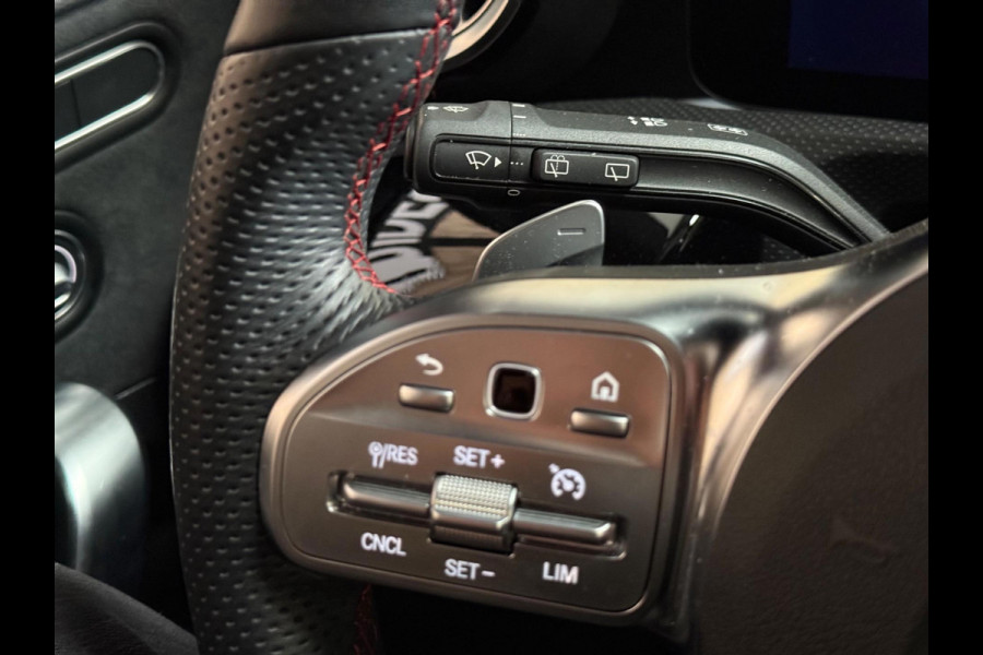 Mercedes-Benz A-Klasse AMG 35 4MATIC Edition 1 | pano | Memory | Multibeam | 360 camera | Keyless | Sfeerverlichting | DAB