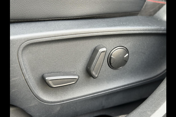 Ford Kuga 2.5 PHEV ST-Line X |Pano|B&O|Cam|Winterpakket|ACC|HUD