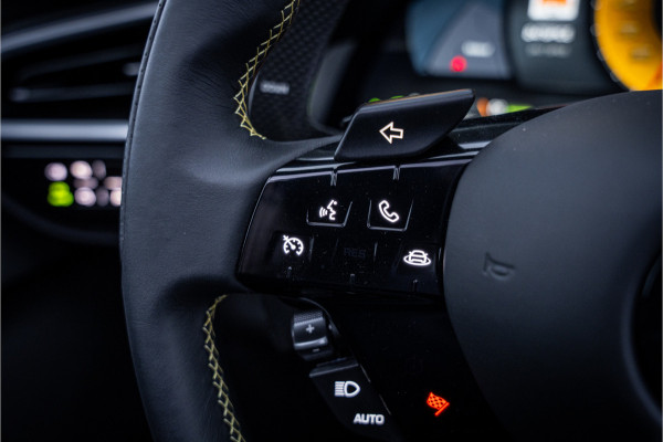 Ferrari 296 GTS 3.0 V6 830pk ** Kroymans ** Daytona Seats ** Lift ** HUD ** Pass Display ** Carbon Btw