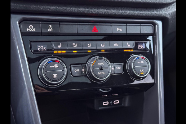 Volkswagen T-Roc 1.5 TSI 3x R-Line Pano/Virtual/Camera/AppleCarPlay