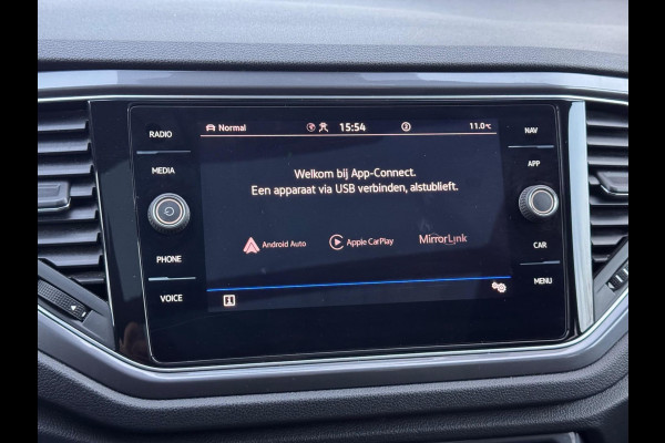 Volkswagen T-Roc 1.5 TSI 3x R-Line Pano/Virtual/Camera/AppleCarPlay