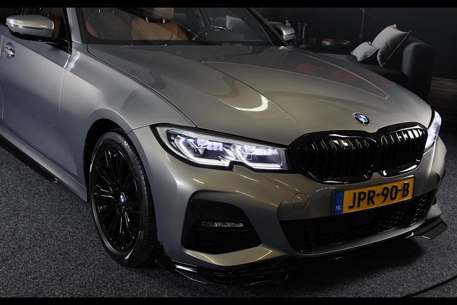 BMW 3-serie 330e High Executive M Sport / Head Up / Memory / Acc / Lane Assist / Dode Hoek / Open Dak / Cognac Leder / Camera /Led