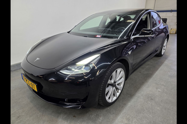 Tesla Model 3 Standard RWD Plus 60 kWh 19'' velgen, wordt verwacht, keurige auto