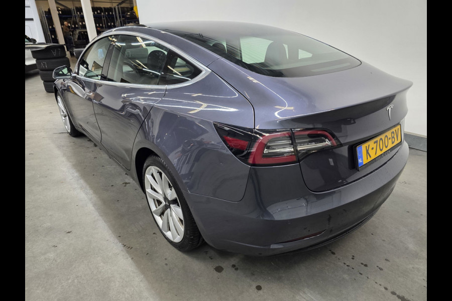 Tesla Model 3 Standard RWD Plus 60 kWh 19'' Velgen, € 16.500,00 netto Wordt verwacht