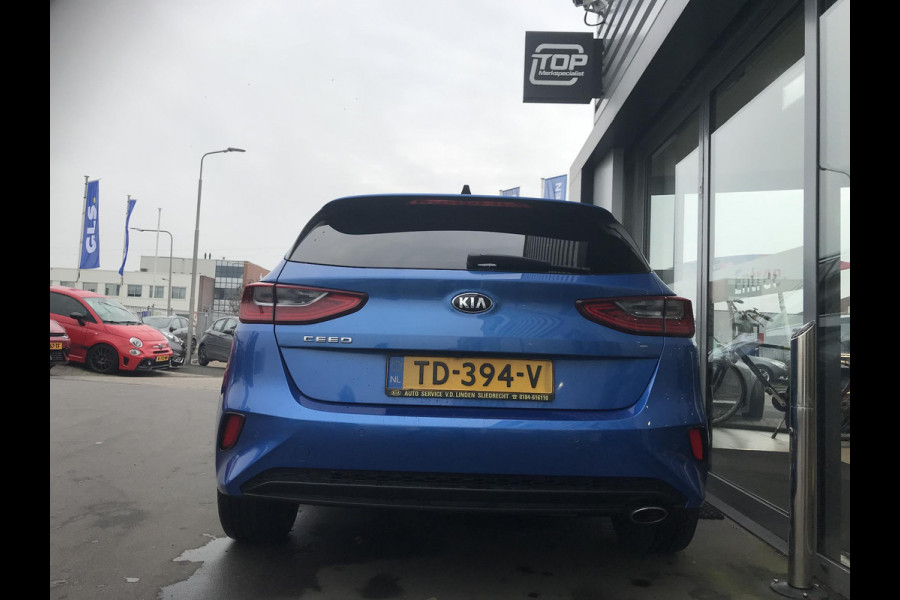 Kia Ceed 1.4 ExecutiveLine Full option dealer onderhouden