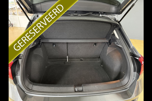 Volkswagen T-Roc 1.5 TSI Style | Automaat | Navi | Carplay