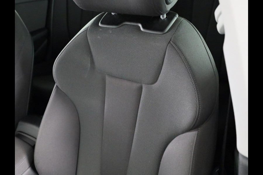Audi A5 Sportback 40 TFSI Advanced Edition 204pk | Sportstoelen | Matrix LED koplampen | 19 inch lichtmetalen velgen | Voorstoelen met massage functie